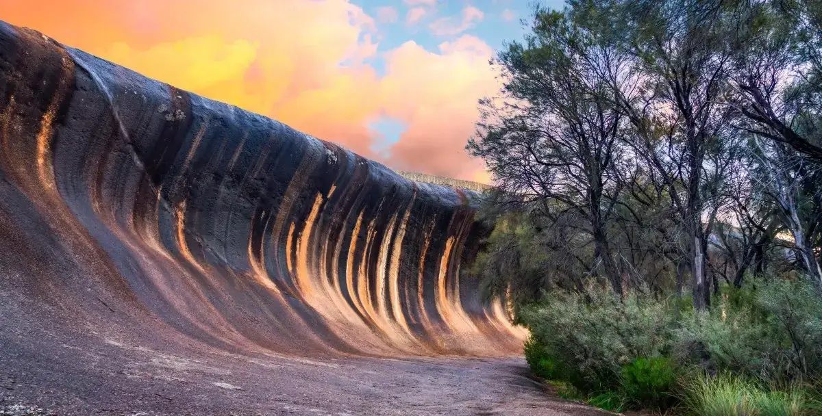 Wide photo of wave rock